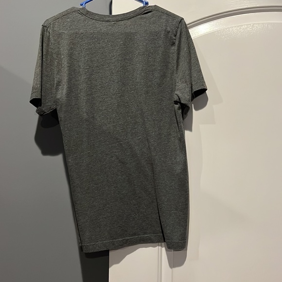 Size large bella canvas T-shirt in dark gray - Picture 2 of 6